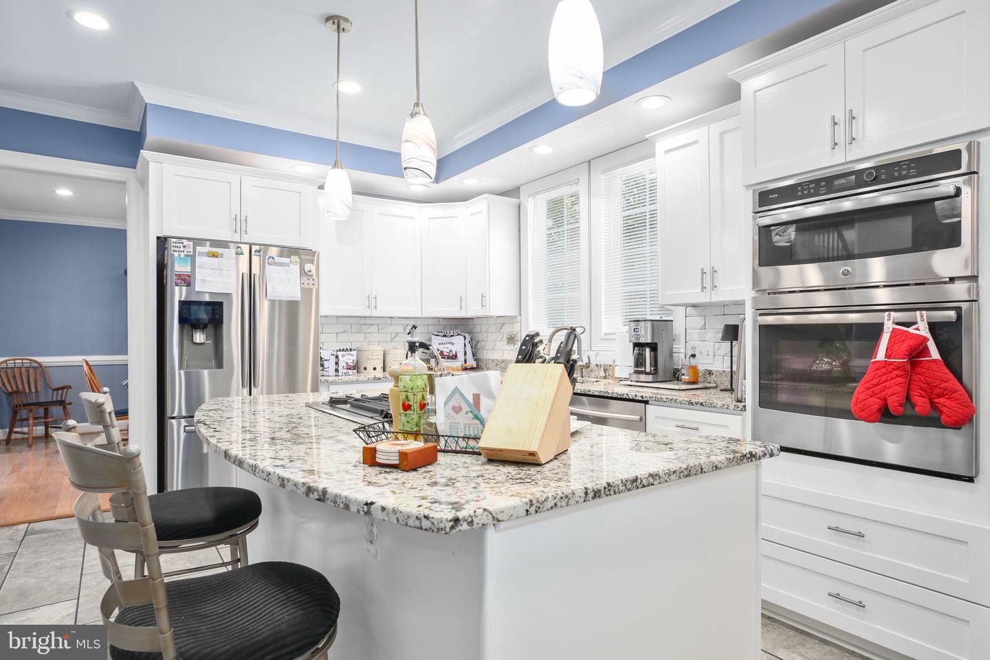 108 HUNTINGTON HILLS LN, FREDERICKSBURG, Virginia 22401, 6 Bedrooms Bedrooms, 16 Rooms Rooms,3 BathroomsBathrooms,Residential,For sale,108 HUNTINGTON HILLS LN,VAFB2009426 MLS # VAFB2009426