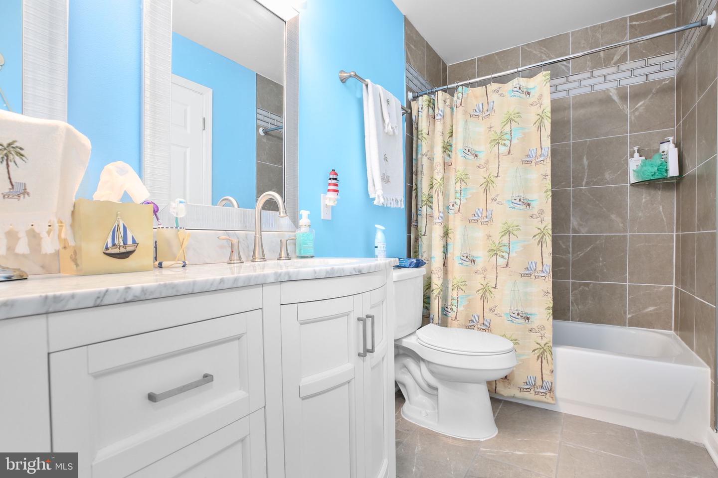 108 HUNTINGTON HILLS LN, FREDERICKSBURG, Virginia 22401, 6 Bedrooms Bedrooms, 16 Rooms Rooms,3 BathroomsBathrooms,Residential,For sale,108 HUNTINGTON HILLS LN,VAFB2009426 MLS # VAFB2009426