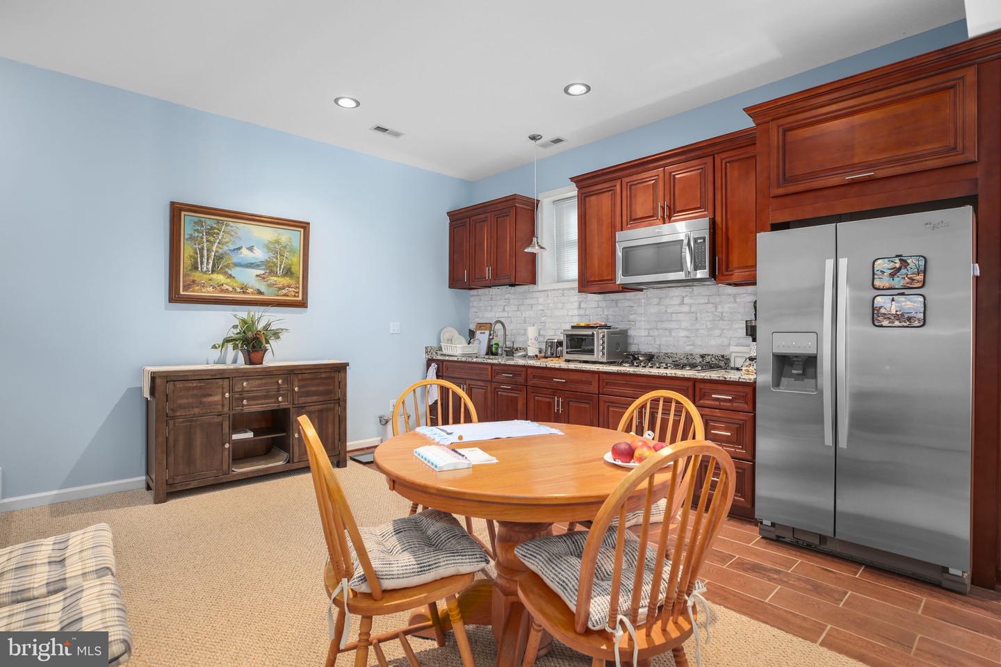 108 HUNTINGTON HILLS LN, FREDERICKSBURG, Virginia 22401, 6 Bedrooms Bedrooms, 16 Rooms Rooms,3 BathroomsBathrooms,Residential,For sale,108 HUNTINGTON HILLS LN,VAFB2009426 MLS # VAFB2009426