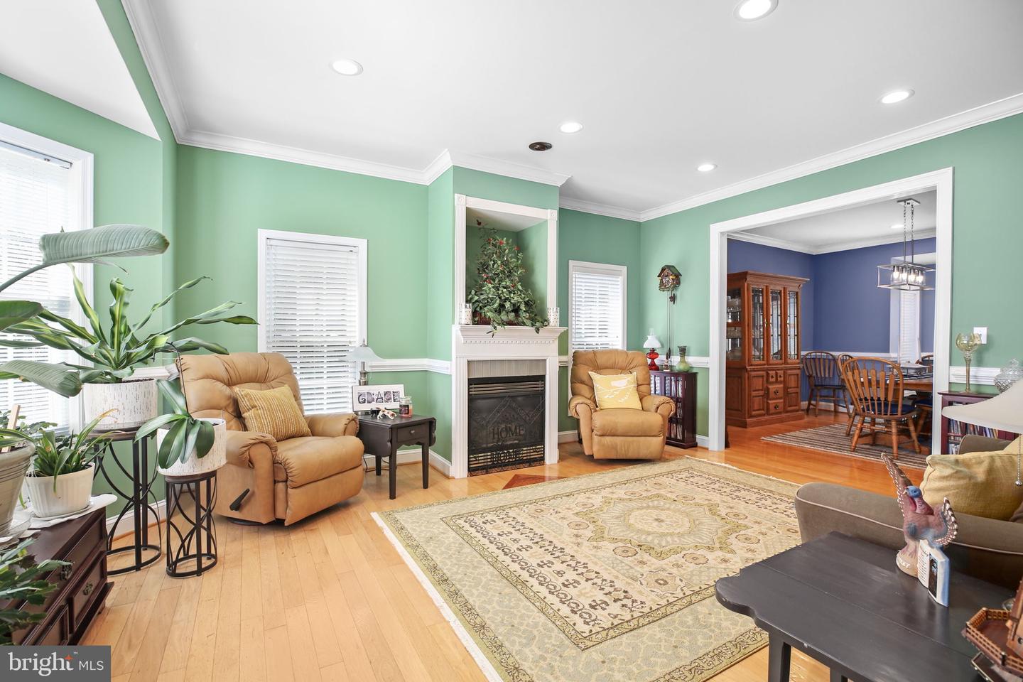 108 HUNTINGTON HILLS LN, FREDERICKSBURG, Virginia 22401, 6 Bedrooms Bedrooms, 16 Rooms Rooms,3 BathroomsBathrooms,Residential,For sale,108 HUNTINGTON HILLS LN,VAFB2009426 MLS # VAFB2009426