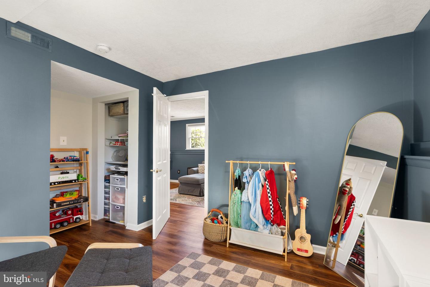 7902 CLIFF ROCK CT, SPRINGFIELD, Virginia 22153, 4 Bedrooms Bedrooms, ,2 BathroomsBathrooms,Residential,For sale,7902 CLIFF ROCK CT,VAFX2282668 MLS # VAFX2282668