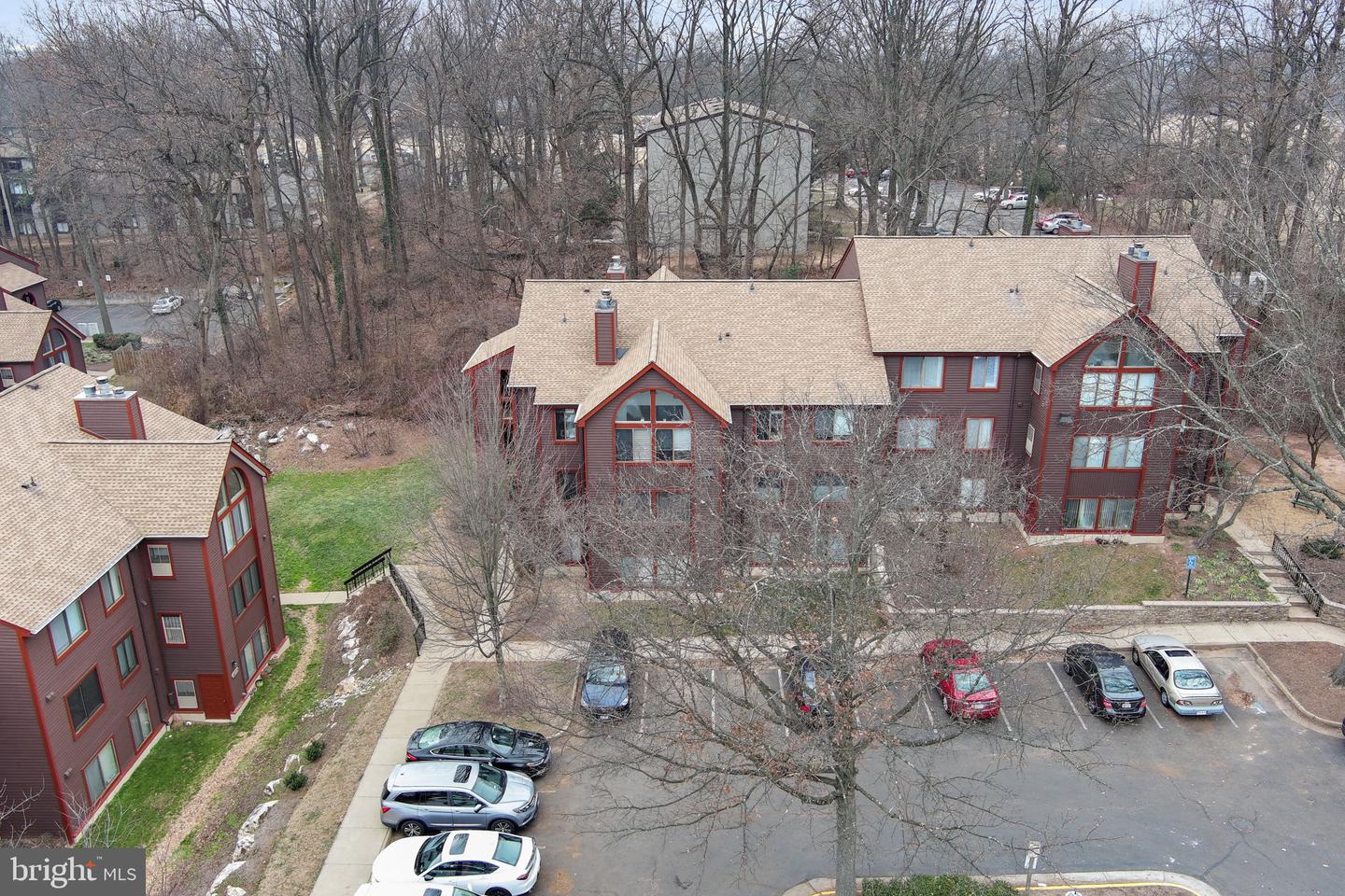 2806 LEE OAKS PL #202, FALLS CHURCH, Virginia 22046, 2 Bedrooms Bedrooms, 7 Rooms Rooms,2 BathroomsBathrooms,Residential,For sale,2806 LEE OAKS PL #202,VAFX2282678 MLS # VAFX2282678 2806 LEE OAKS PL #202, FALLS CHURCH, Virginia 22046, 2 Bedrooms Bedrooms, 7 Rooms Rooms,2 BathroomsBathrooms,Residential,For sale,2806 LEE OAKS PL #202,VAFX2282678 MLS # VAFX2282678