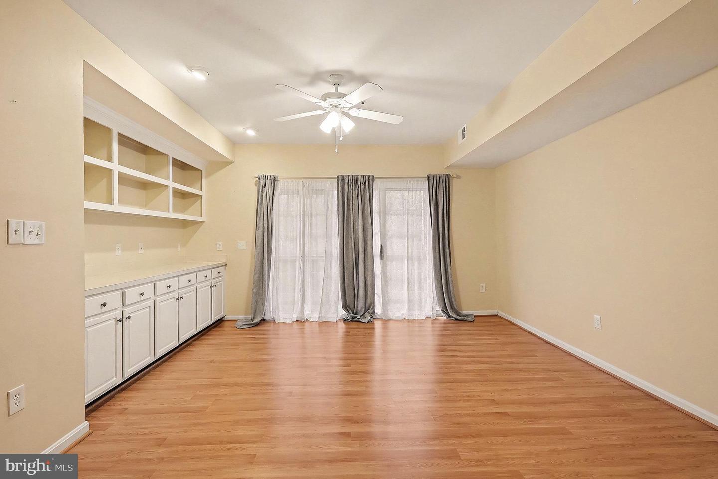 431 FORTRESS WAY #431, OCCOQUAN, Virginia 22125, 2 Bedrooms Bedrooms, 5 Rooms Rooms,2 BathroomsBathrooms,Residential,For sale,431 FORTRESS WAY #431,VAPW2109248 MLS # VAPW2109248