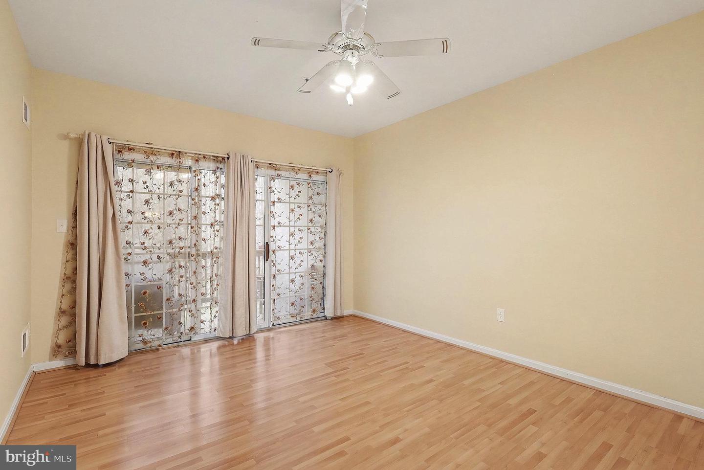 431 FORTRESS WAY #431, OCCOQUAN, Virginia 22125, 2 Bedrooms Bedrooms, 5 Rooms Rooms,2 BathroomsBathrooms,Residential,For sale,431 FORTRESS WAY #431,VAPW2109248 MLS # VAPW2109248