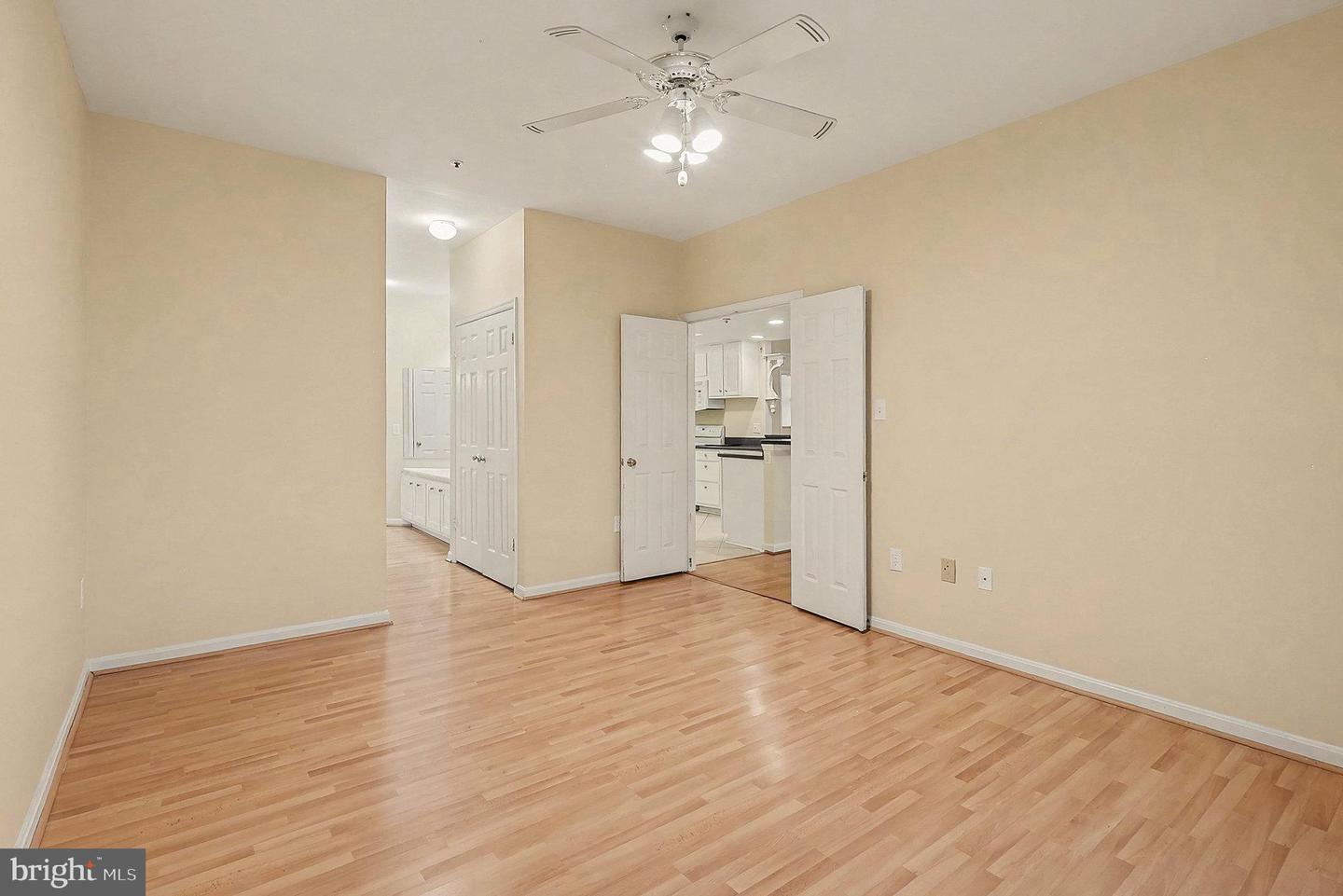 431 FORTRESS WAY #431, OCCOQUAN, Virginia 22125, 2 Bedrooms Bedrooms, 5 Rooms Rooms,2 BathroomsBathrooms,Residential,For sale,431 FORTRESS WAY #431,VAPW2109248 MLS # VAPW2109248