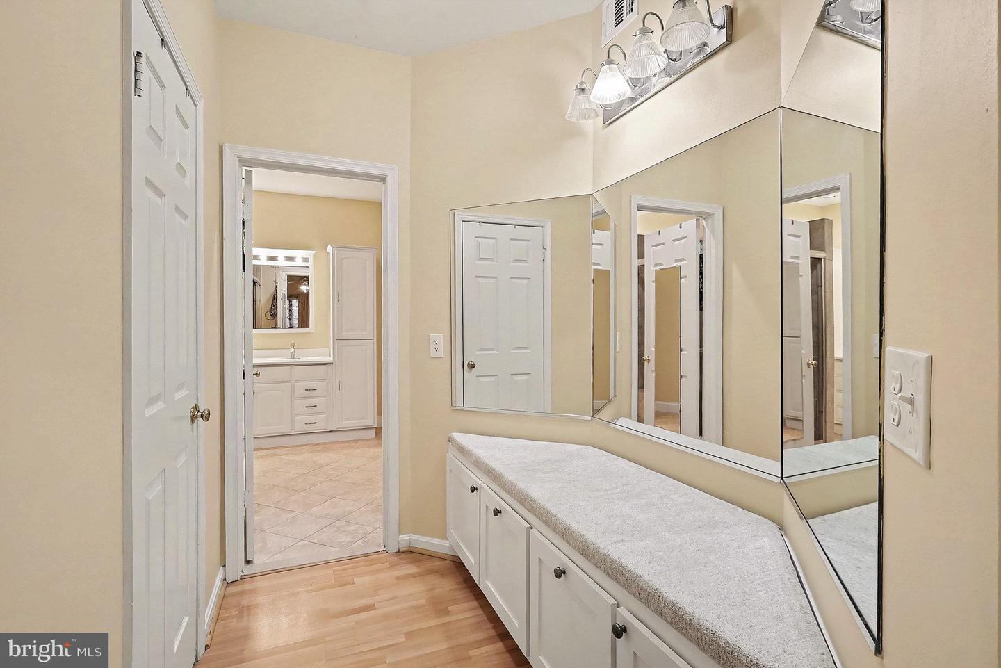 431 FORTRESS WAY #431, OCCOQUAN, Virginia 22125, 2 Bedrooms Bedrooms, 5 Rooms Rooms,2 BathroomsBathrooms,Residential,For sale,431 FORTRESS WAY #431,VAPW2109248 MLS # VAPW2109248