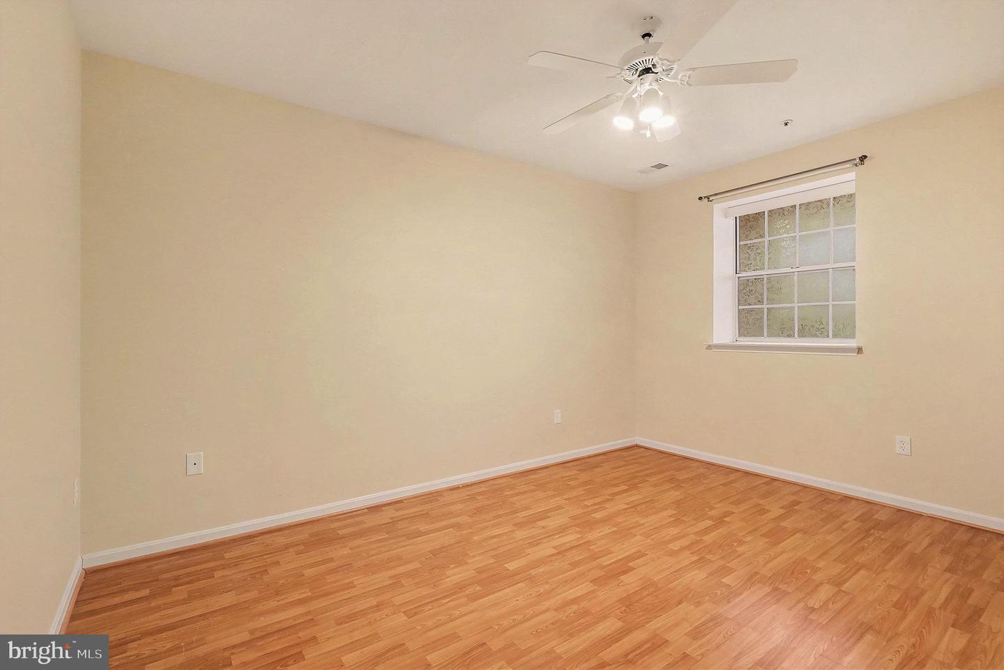 431 FORTRESS WAY #431, OCCOQUAN, Virginia 22125, 2 Bedrooms Bedrooms, 5 Rooms Rooms,2 BathroomsBathrooms,Residential,For sale,431 FORTRESS WAY #431,VAPW2109248 MLS # VAPW2109248