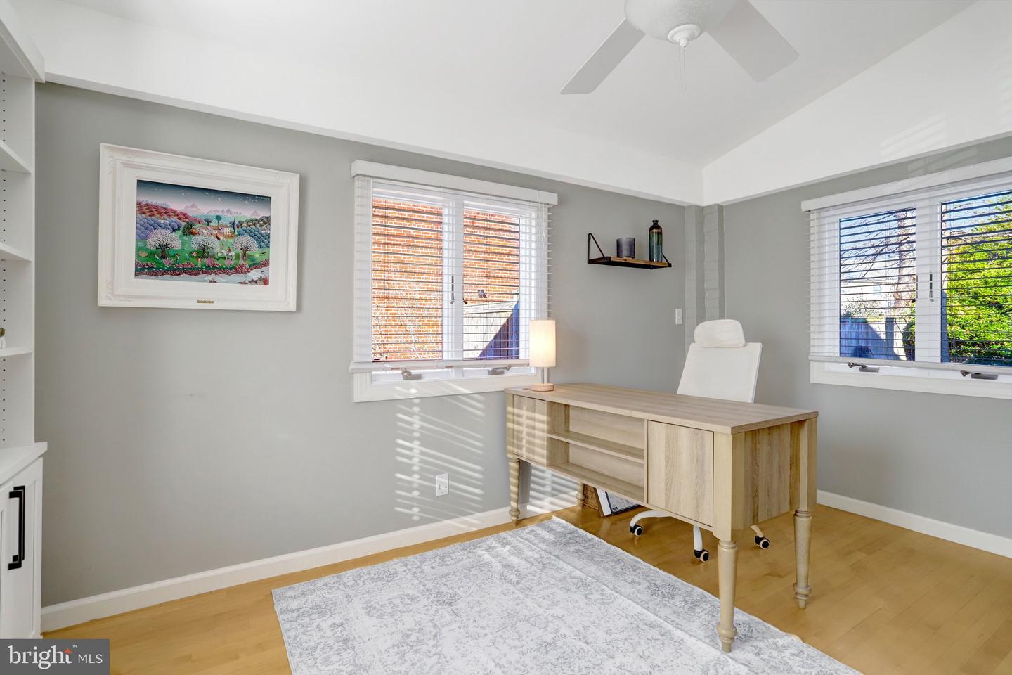 515 JANNEYS LN, ALEXANDRIA, Virginia 22302, 4 Bedrooms Bedrooms, ,2 BathroomsBathrooms,Residential,For sale,515 JANNEYS LN,VAAX2052490 MLS # VAAX2052490