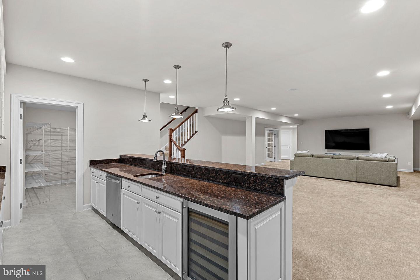 40986 FOXTAIL FIELDS DR, ALDIE, Virginia 20105, 6 Bedrooms Bedrooms, ,6 BathroomsBathrooms,Residential,For sale,40986 FOXTAIL FIELDS DR,VALO2112528 MLS # VALO2112528