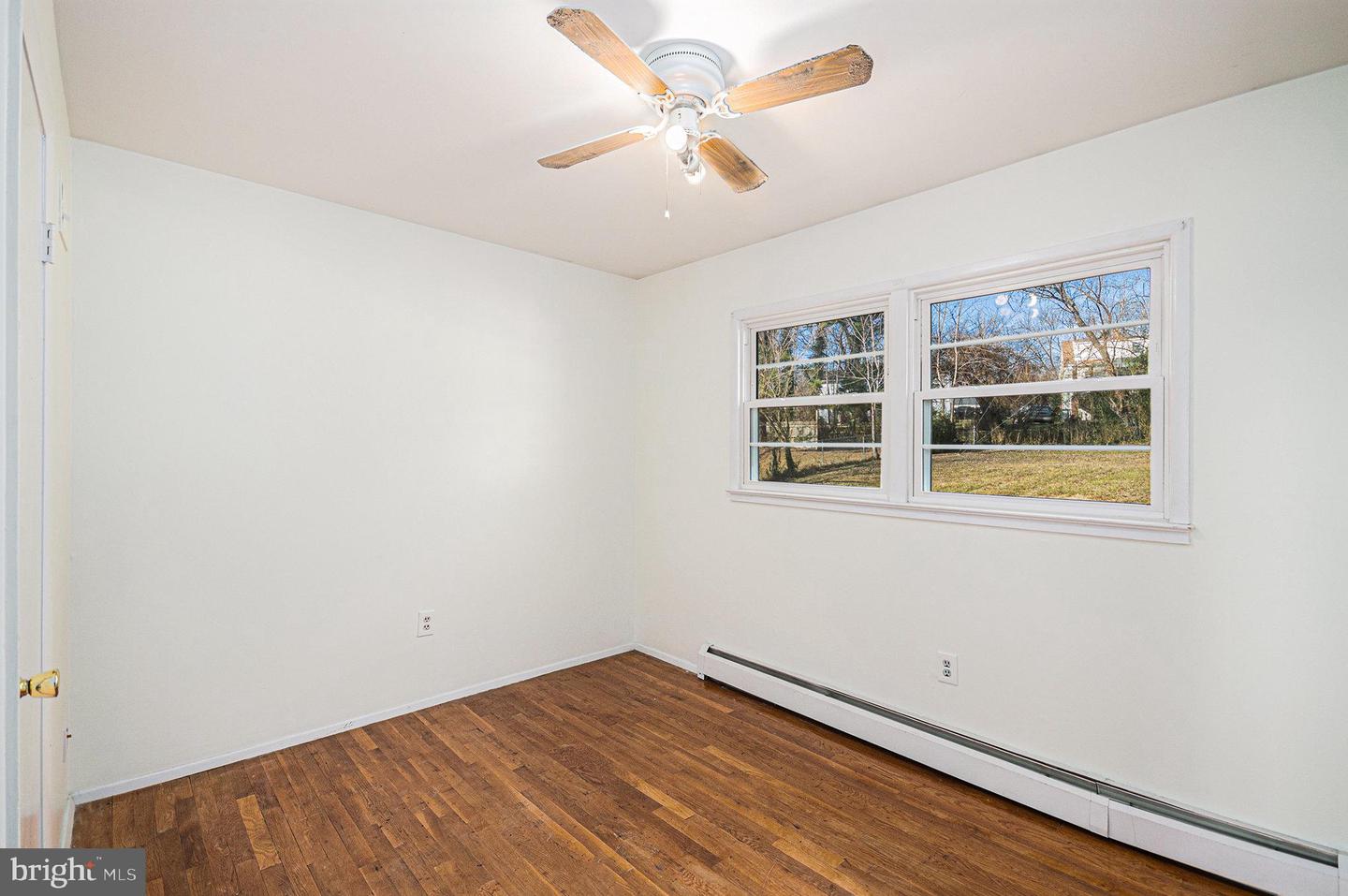 14508 DARBYDALE AVE, WOODBRIDGE, Virginia 22193, 4 Bedrooms Bedrooms, ,2 BathroomsBathrooms,Residential,For sale,14508 DARBYDALE AVE,VAPW2109324 MLS # VAPW2109324