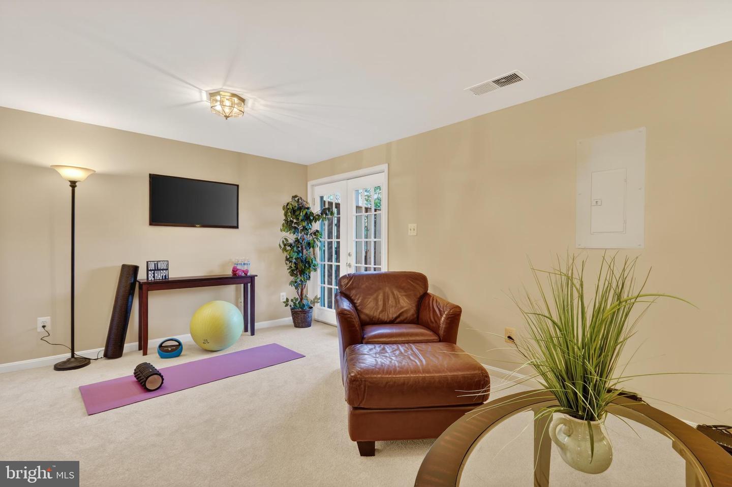 45590 WHITCOMB SQ, STERLING, Virginia 20166, 3 Bedrooms Bedrooms, ,2 BathroomsBathrooms,Residential,For sale,45590 WHITCOMB SQ,VALO2112590 MLS # VALO2112590