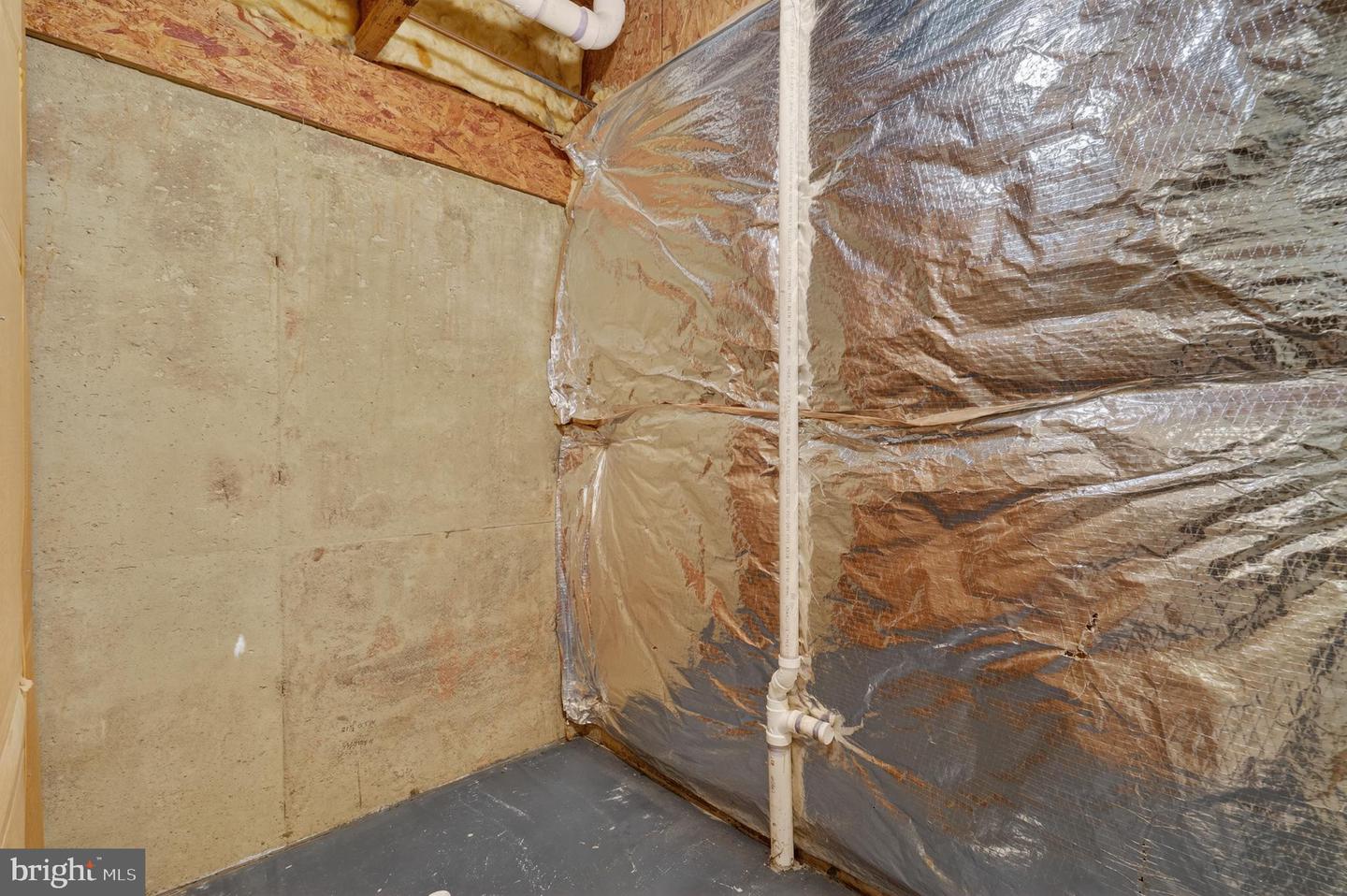 45590 WHITCOMB SQ, STERLING, Virginia 20166, 3 Bedrooms Bedrooms, ,2 BathroomsBathrooms,Residential,For sale,45590 WHITCOMB SQ,VALO2112590 MLS # VALO2112590