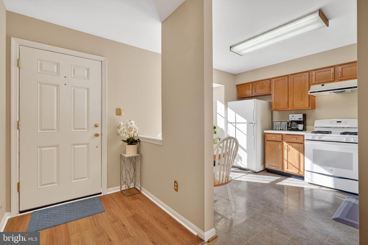 45590 WHITCOMB SQ, STERLING, Virginia 20166, 3 Bedrooms Bedrooms, ,2 BathroomsBathrooms,Residential,For sale,45590 WHITCOMB SQ,VALO2112590 MLS # VALO2112590