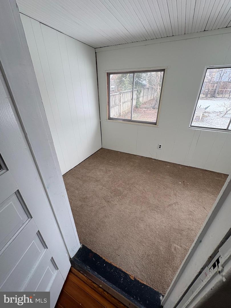 523 24TH ST S, ARLINGTON, Virginia 22202, 3 Bedrooms Bedrooms, ,2 BathroomsBathrooms,Residential,For sale,523 24TH ST S,VAAR2067094 MLS # VAAR2067094