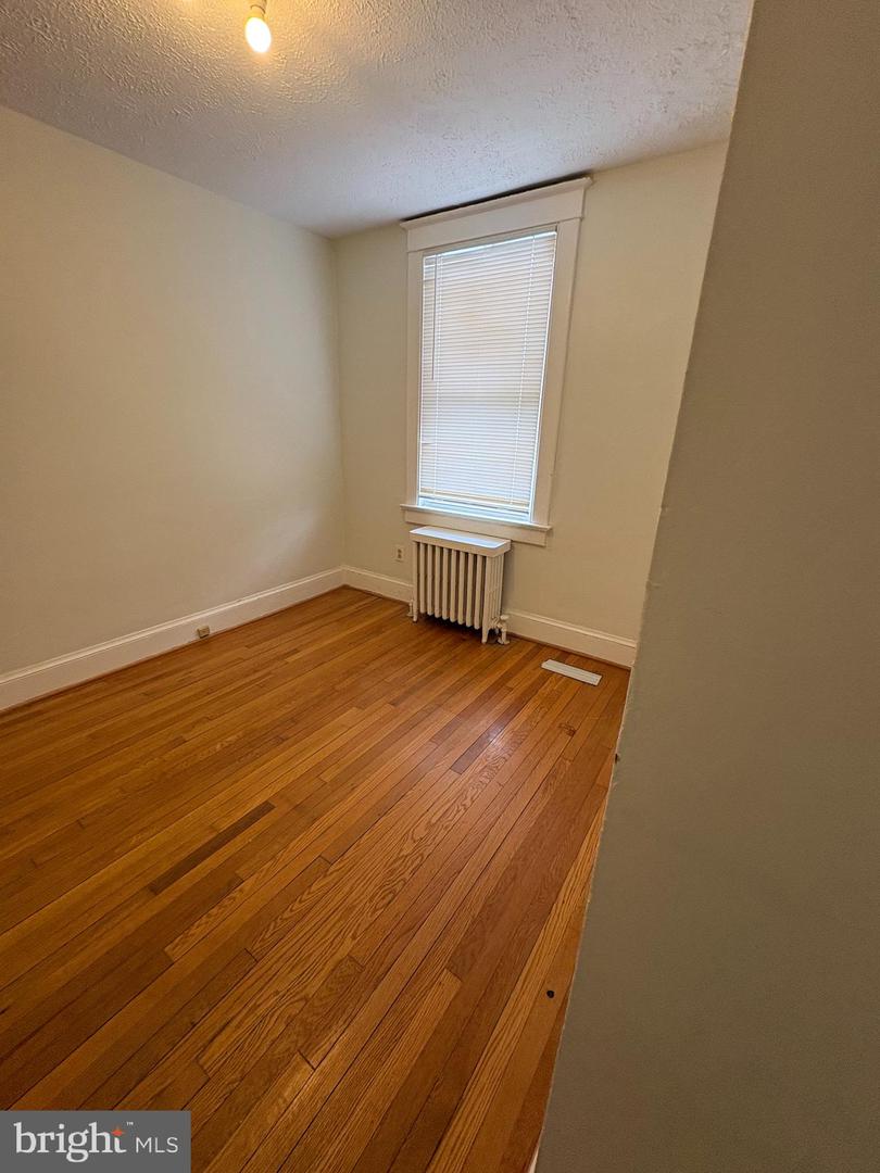 523 24TH ST S, ARLINGTON, Virginia 22202, 3 Bedrooms Bedrooms, ,2 BathroomsBathrooms,Residential,For sale,523 24TH ST S,VAAR2067094 MLS # VAAR2067094