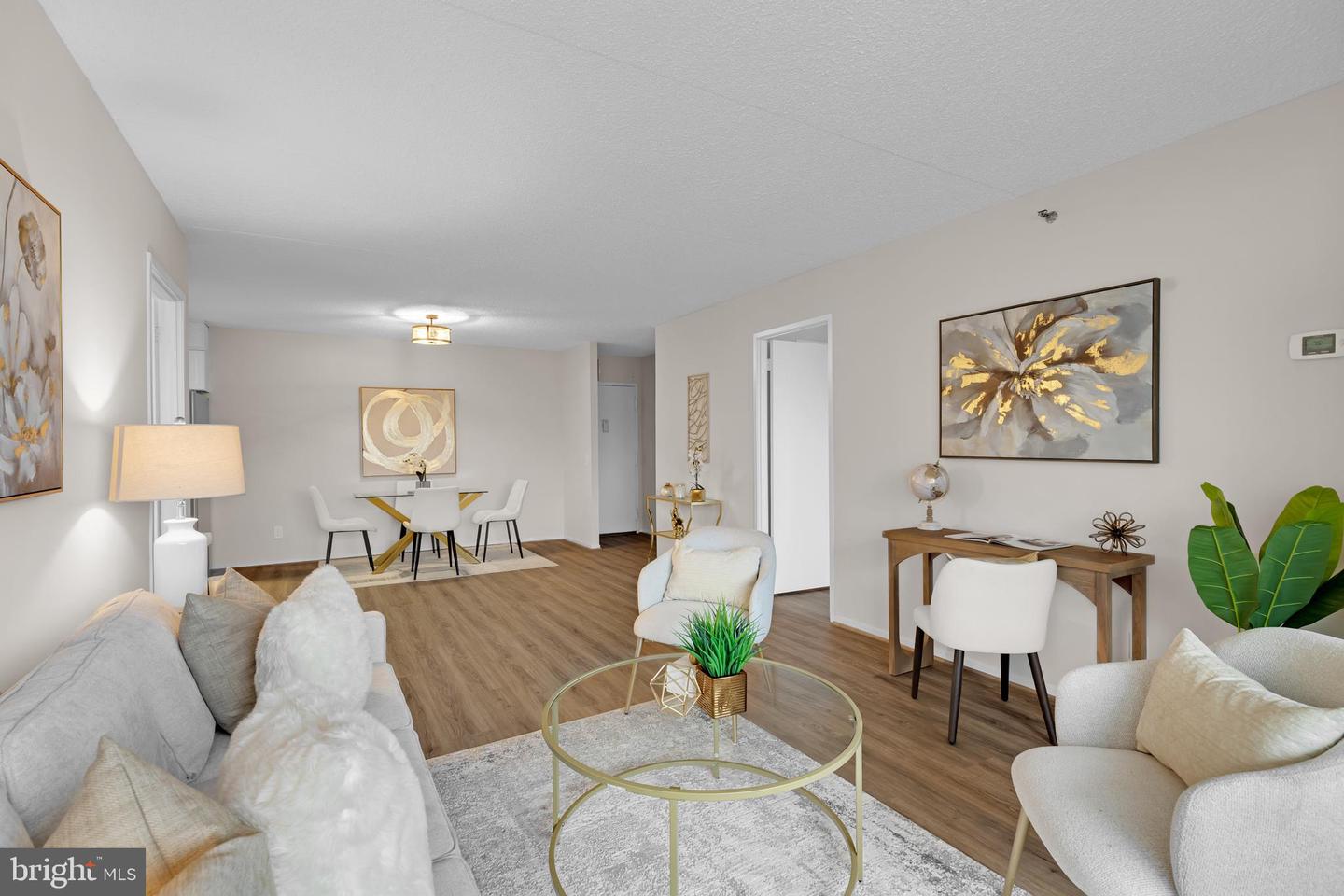 5911 EDSALL RD #904, ALEXANDRIA, Virginia 22304, 2 Bedrooms Bedrooms, ,2 BathroomsBathrooms,Residential,For sale,5911 EDSALL RD #904,VAAX2052658 MLS # VAAX2052658