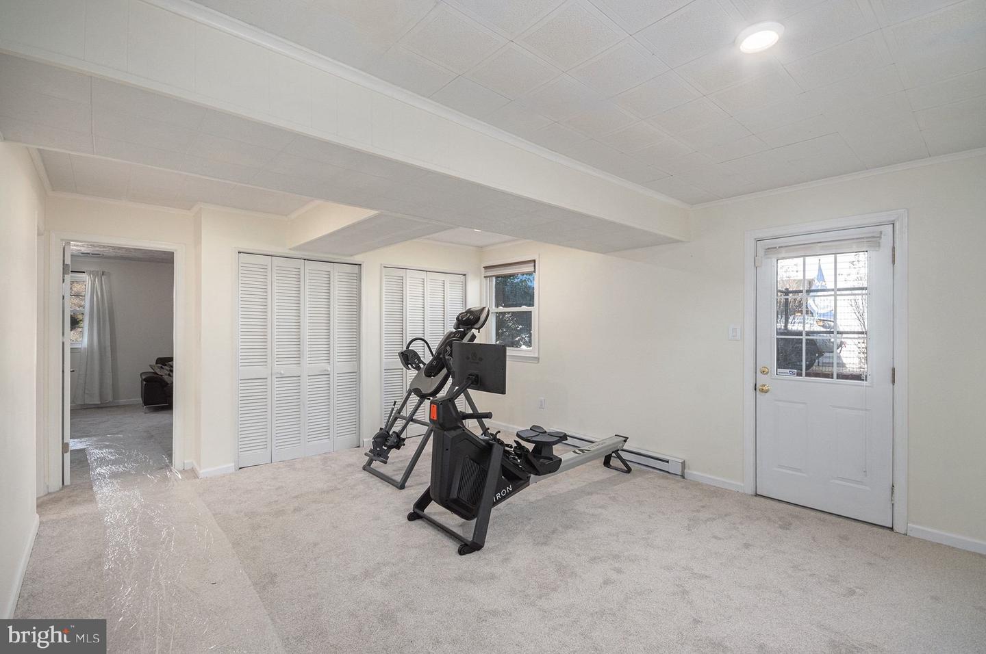 5015 STONE HAVEN DR, ANNANDALE, Virginia 22003, 5 Bedrooms Bedrooms, ,3 BathroomsBathrooms,Residential,For sale,5015 STONE HAVEN DR,VAFX2283456 MLS # VAFX2283456