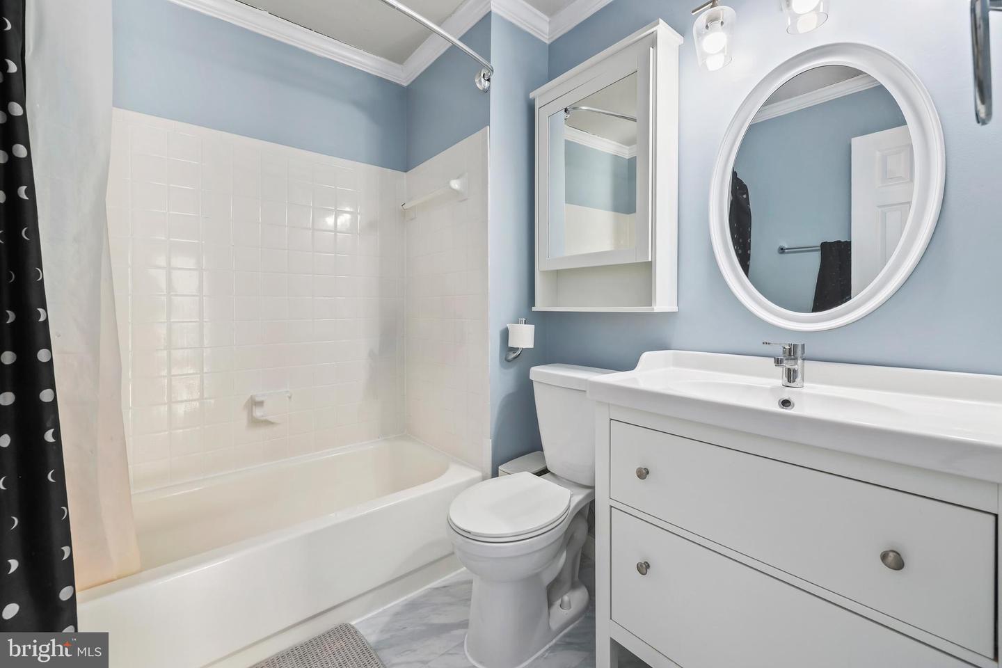 549 FLORIDA AVE #201, HERNDON, Virginia 20170, 2 Bedrooms Bedrooms, ,2 BathroomsBathrooms,Residential,For sale,549 FLORIDA AVE #201,VAFX2283494 MLS # VAFX2283494