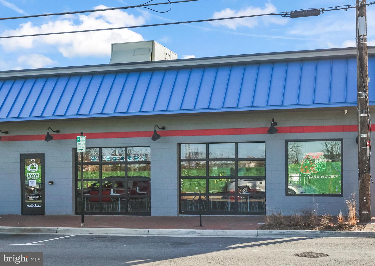 549 FLORIDA AVE #201, HERNDON, Virginia 20170, 2 Bedrooms Bedrooms, ,2 BathroomsBathrooms,Residential,For sale,549 FLORIDA AVE #201,VAFX2283494 MLS # VAFX2283494