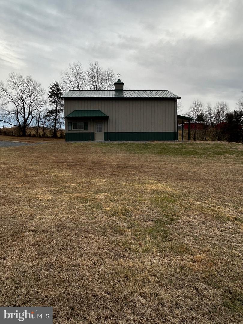 6188 DOCS RD, VIEWTOWN, Virginia 20106, 5 Bedrooms Bedrooms, ,3 BathroomsBathrooms,Residential,For sale,6188 DOCS RD,VACU2012278 MLS # VACU2012278