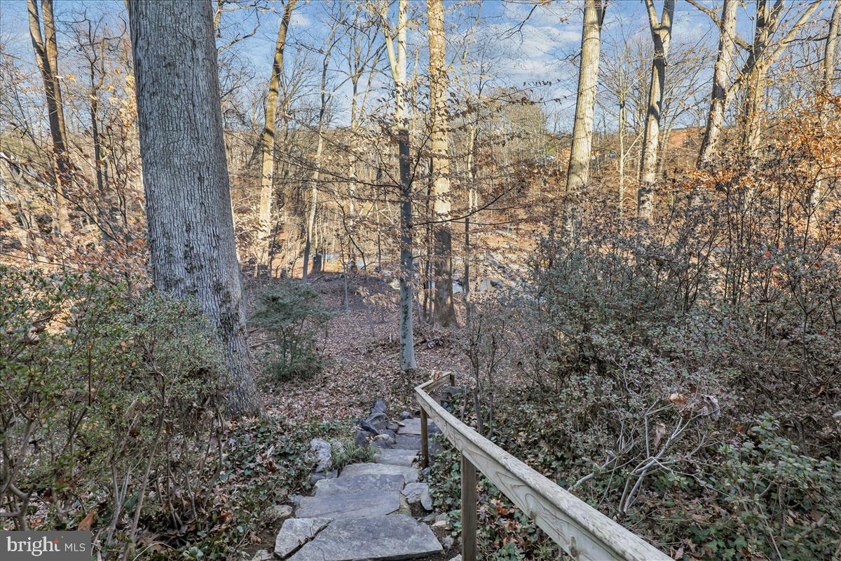 5909 KELLEY CT, ALEXANDRIA, Virginia 22312, 4 Bedrooms Bedrooms, ,2 BathroomsBathrooms,Residential,For sale,5909 KELLEY CT,VAAX2052712 MLS # VAAX2052712