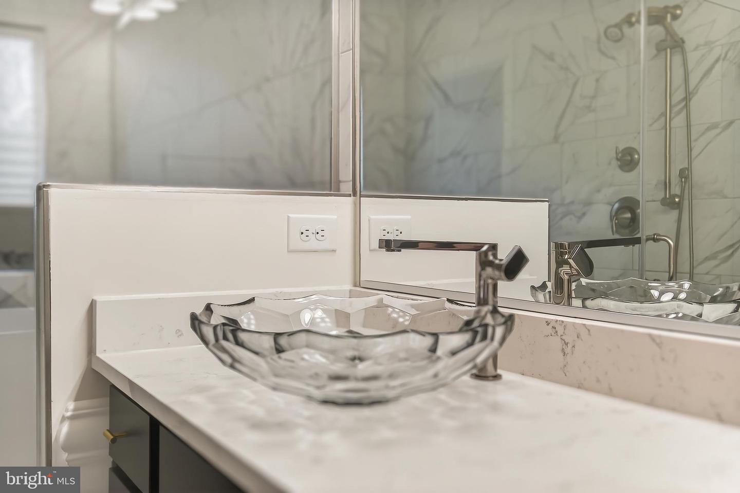 3849 RAINIER DR, FAIRFAX, Virginia 22033, 4 Bedrooms Bedrooms, ,4 BathroomsBathrooms,Residential,For sale,3849 RAINIER DR,VAFX2283520 MLS # VAFX2283520 3849 RAINIER DR, FAIRFAX, Virginia 22033, 4 Bedrooms Bedrooms, ,4 BathroomsBathrooms,Residential,For sale,3849 RAINIER DR,VAFX2283520 MLS # VAFX2283520