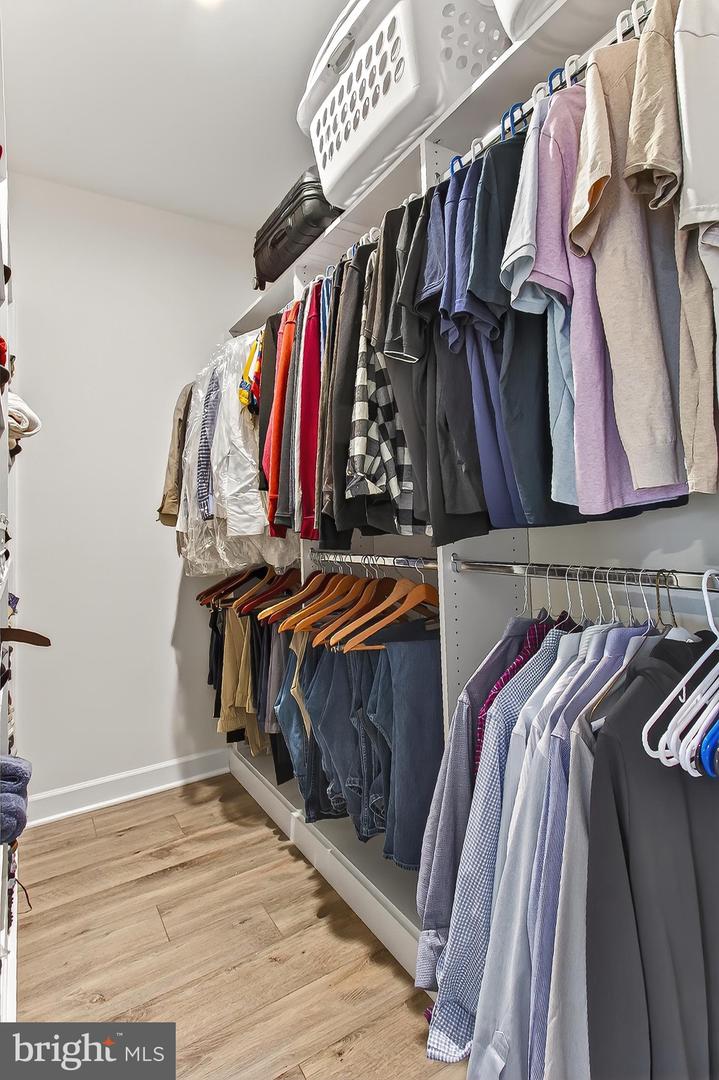 3849 RAINIER DR, FAIRFAX, Virginia 22033, 4 Bedrooms Bedrooms, ,4 BathroomsBathrooms,Residential,For sale,3849 RAINIER DR,VAFX2283520 MLS # VAFX2283520 3849 RAINIER DR, FAIRFAX, Virginia 22033, 4 Bedrooms Bedrooms, ,4 BathroomsBathrooms,Residential,For sale,3849 RAINIER DR,VAFX2283520 MLS # VAFX2283520