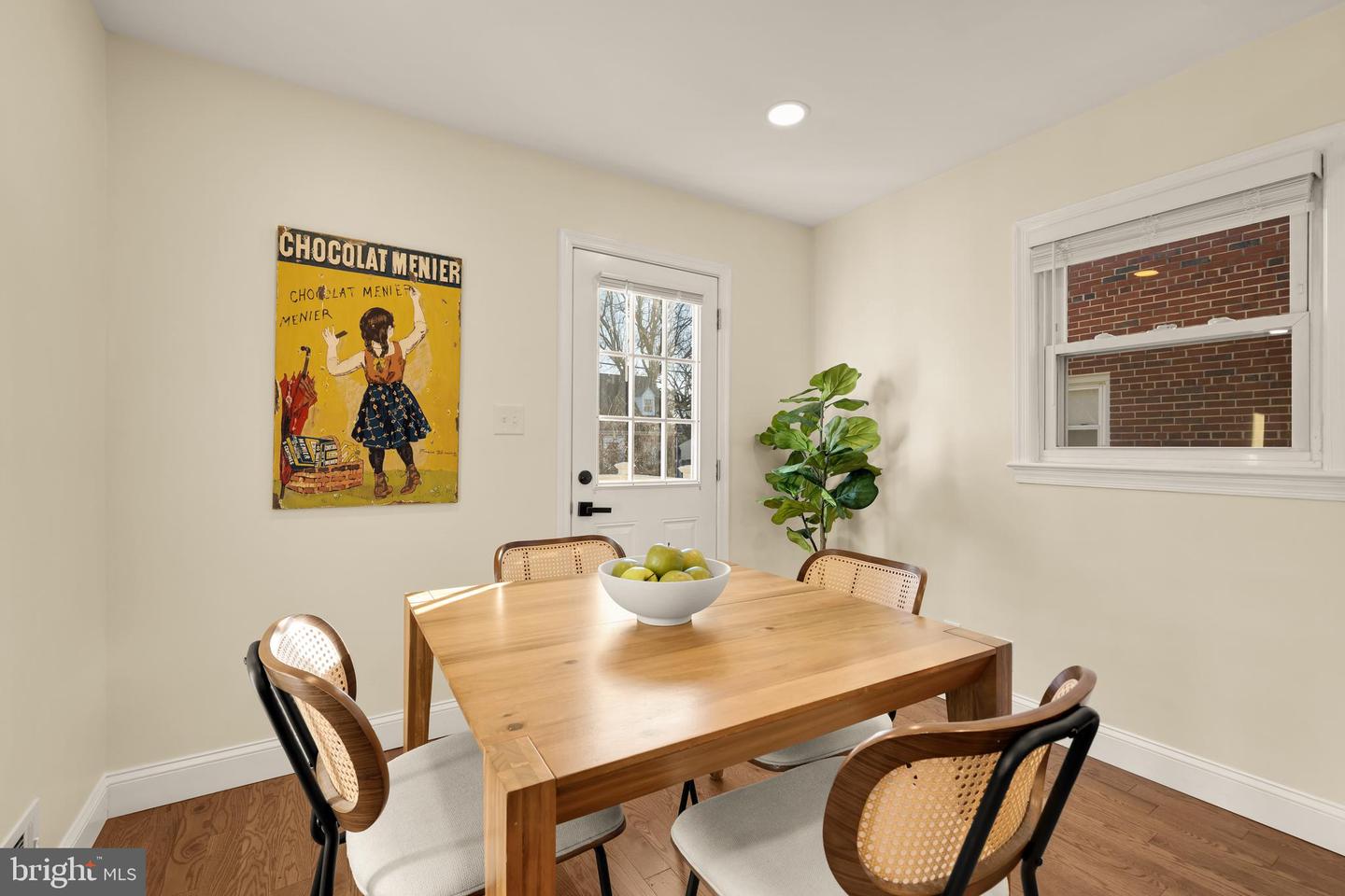 1202 NEWTON ST, ALEXANDRIA, Virginia 22301, 3 Bedrooms Bedrooms, ,2 BathroomsBathrooms,Residential,For sale,1202 NEWTON ST,VAAX2052714 MLS # VAAX2052714