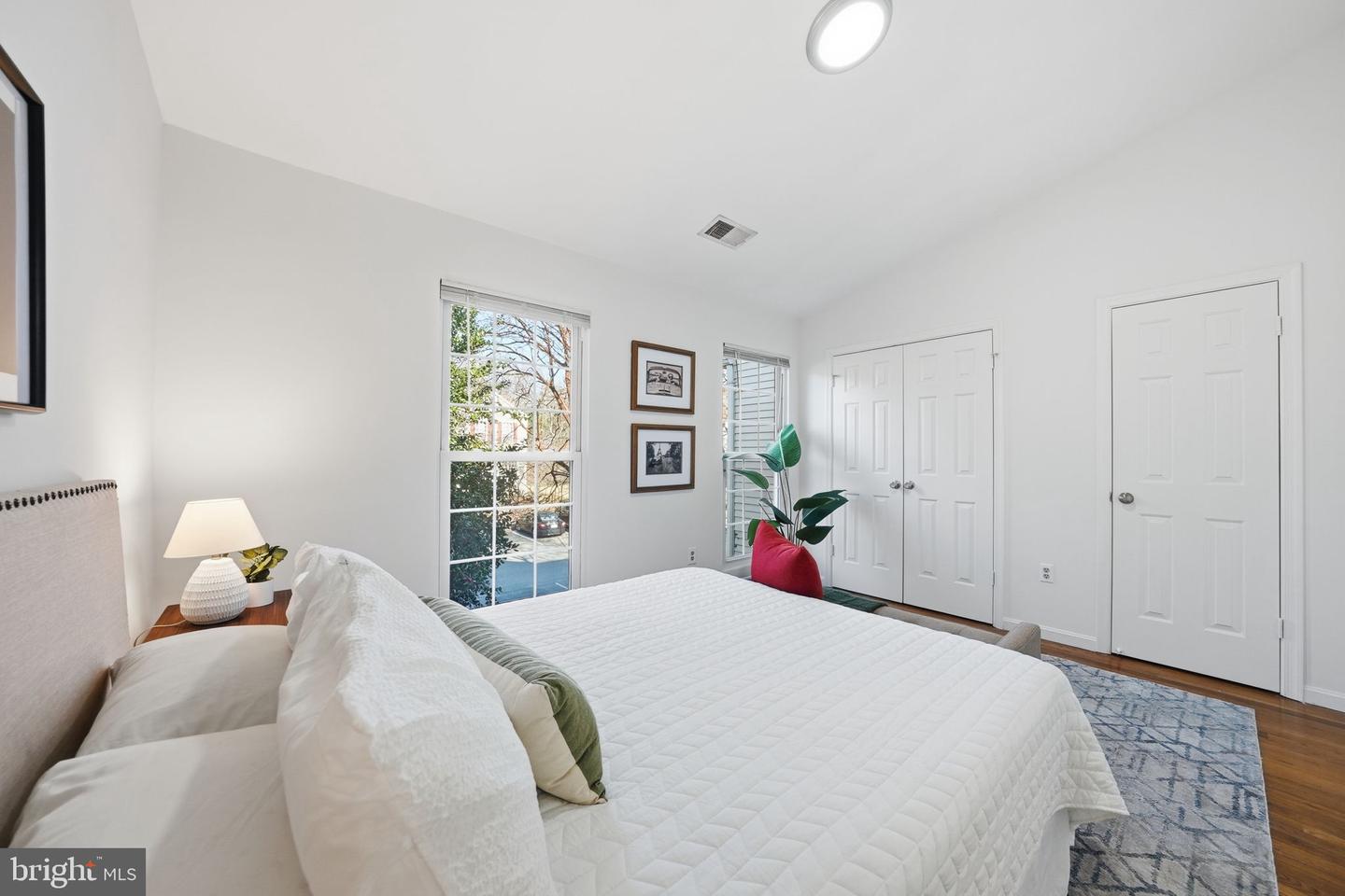 3715 HAMPTON CT, ALEXANDRIA, Virginia 22306, 2 Bedrooms Bedrooms, ,1 BathroomBathrooms,Residential,For sale,3715 HAMPTON CT,VAFX2283522 MLS # VAFX2283522