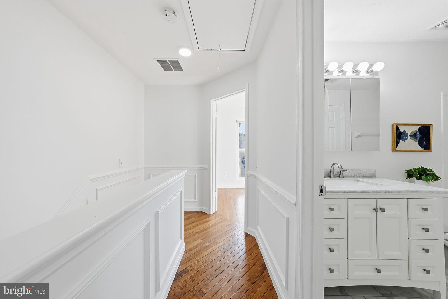 3715 HAMPTON CT, ALEXANDRIA, Virginia 22306, 2 Bedrooms Bedrooms, ,1 BathroomBathrooms,Residential,For sale,3715 HAMPTON CT,VAFX2283522 MLS # VAFX2283522