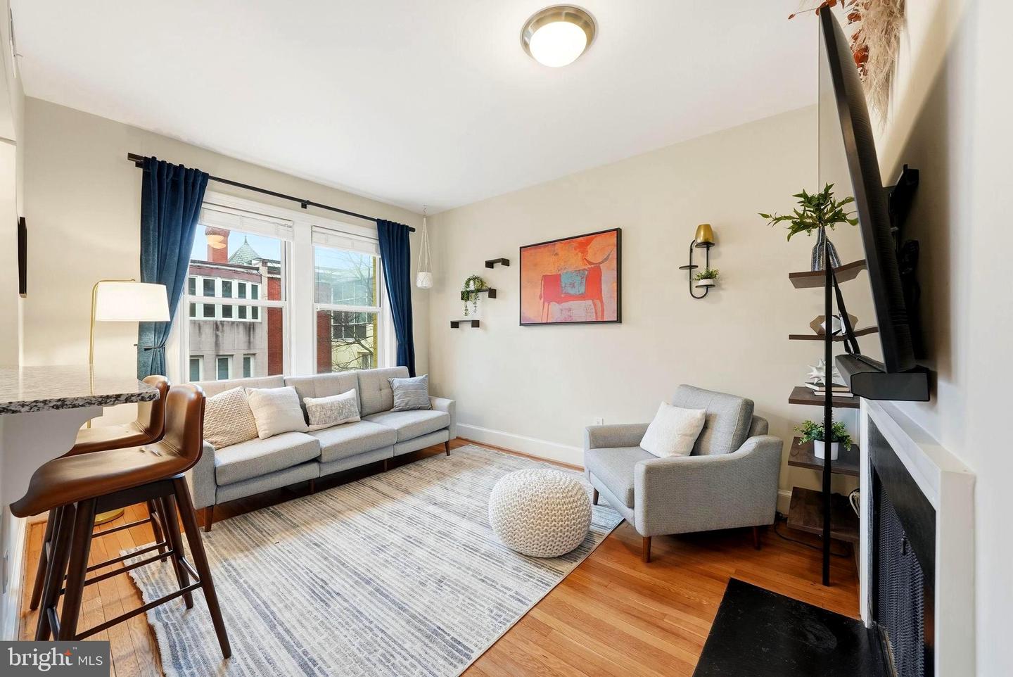 18 9TH ST NE #305, WASHINGTON, District Of Columbia 20002, 1 Bedroom Bedrooms, ,1 BathroomBathrooms,Residential,For sale,18 9TH ST NE #305,DCDC2238944 MLS # DCDC2238944