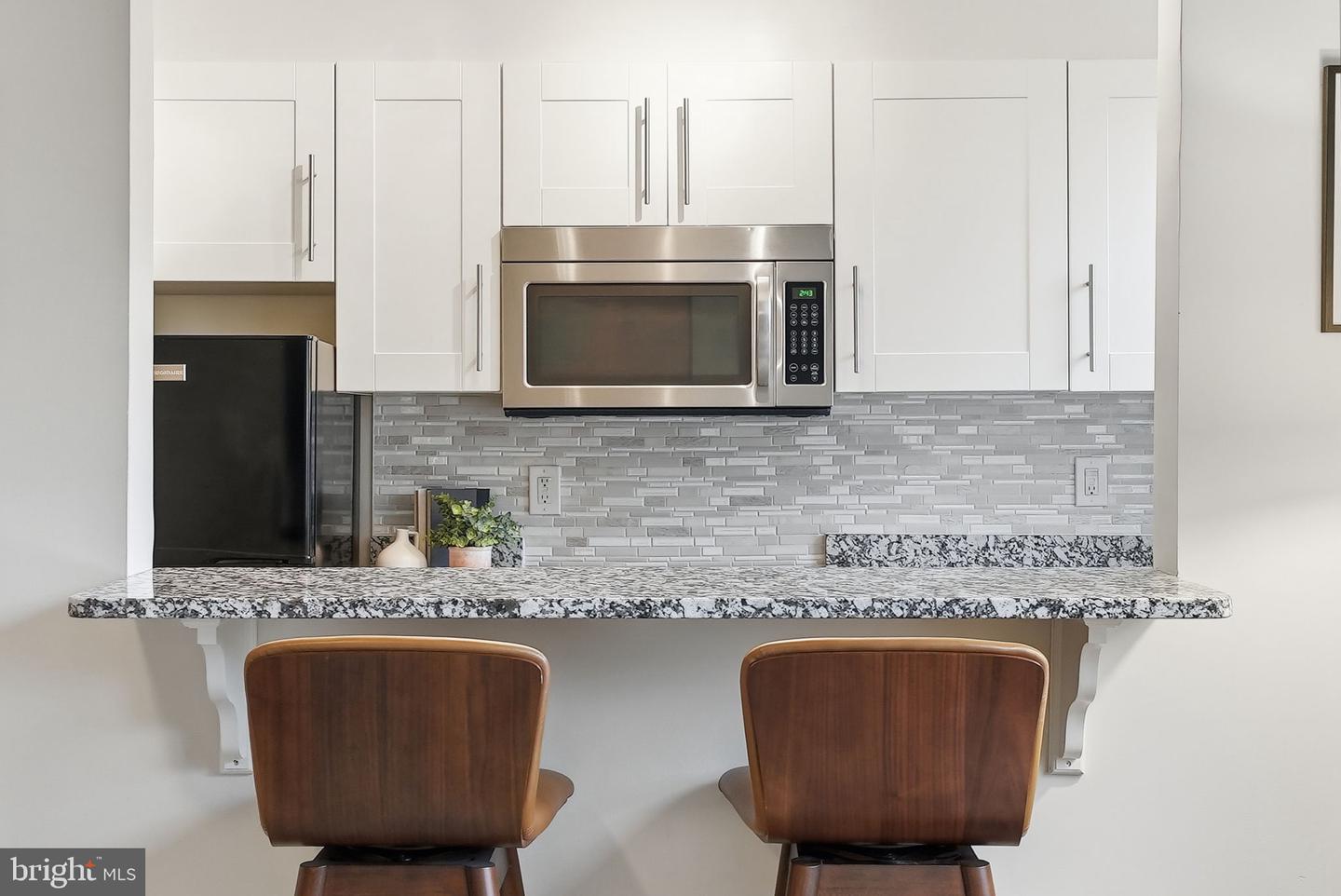 18 9TH ST NE #305, WASHINGTON, District Of Columbia 20002, 1 Bedroom Bedrooms, ,1 BathroomBathrooms,Residential,For sale,18 9TH ST NE #305,DCDC2238944 MLS # DCDC2238944