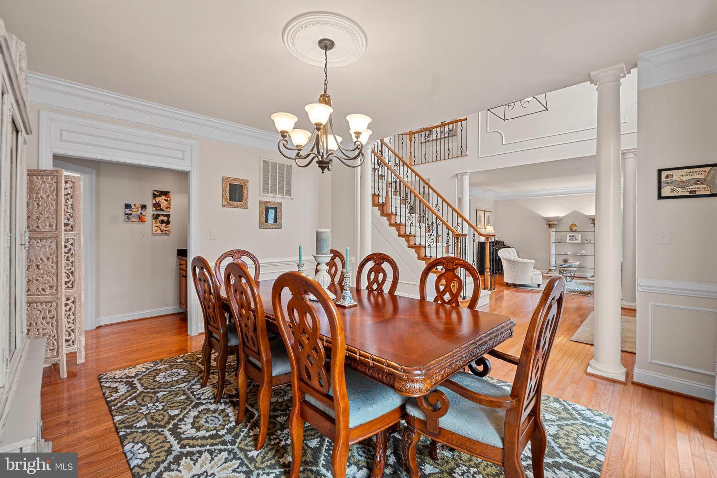 43423 MOUNTCASTLE DR, CHANTILLY, Virginia 20152, 4 Bedrooms Bedrooms, 23 Rooms Rooms,4 BathroomsBathrooms,Residential,For sale,43423 MOUNTCASTLE DR,VALO2113122 MLS # VALO2113122