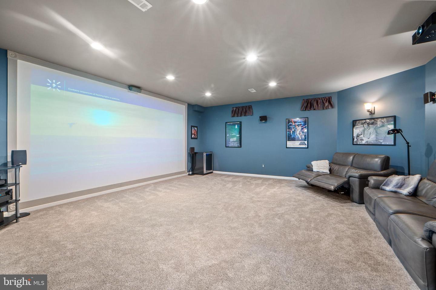 43423 MOUNTCASTLE DR, CHANTILLY, Virginia 20152, 4 Bedrooms Bedrooms, 23 Rooms Rooms,4 BathroomsBathrooms,Residential,For sale,43423 MOUNTCASTLE DR,VALO2113122 MLS # VALO2113122