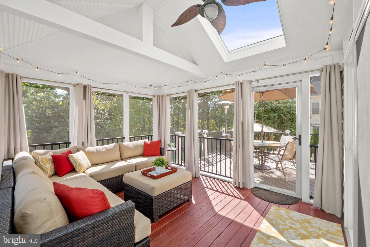 43423 MOUNTCASTLE DR, CHANTILLY, Virginia 20152, 4 Bedrooms Bedrooms, 23 Rooms Rooms,4 BathroomsBathrooms,Residential,For sale,43423 MOUNTCASTLE DR,VALO2113122 MLS # VALO2113122