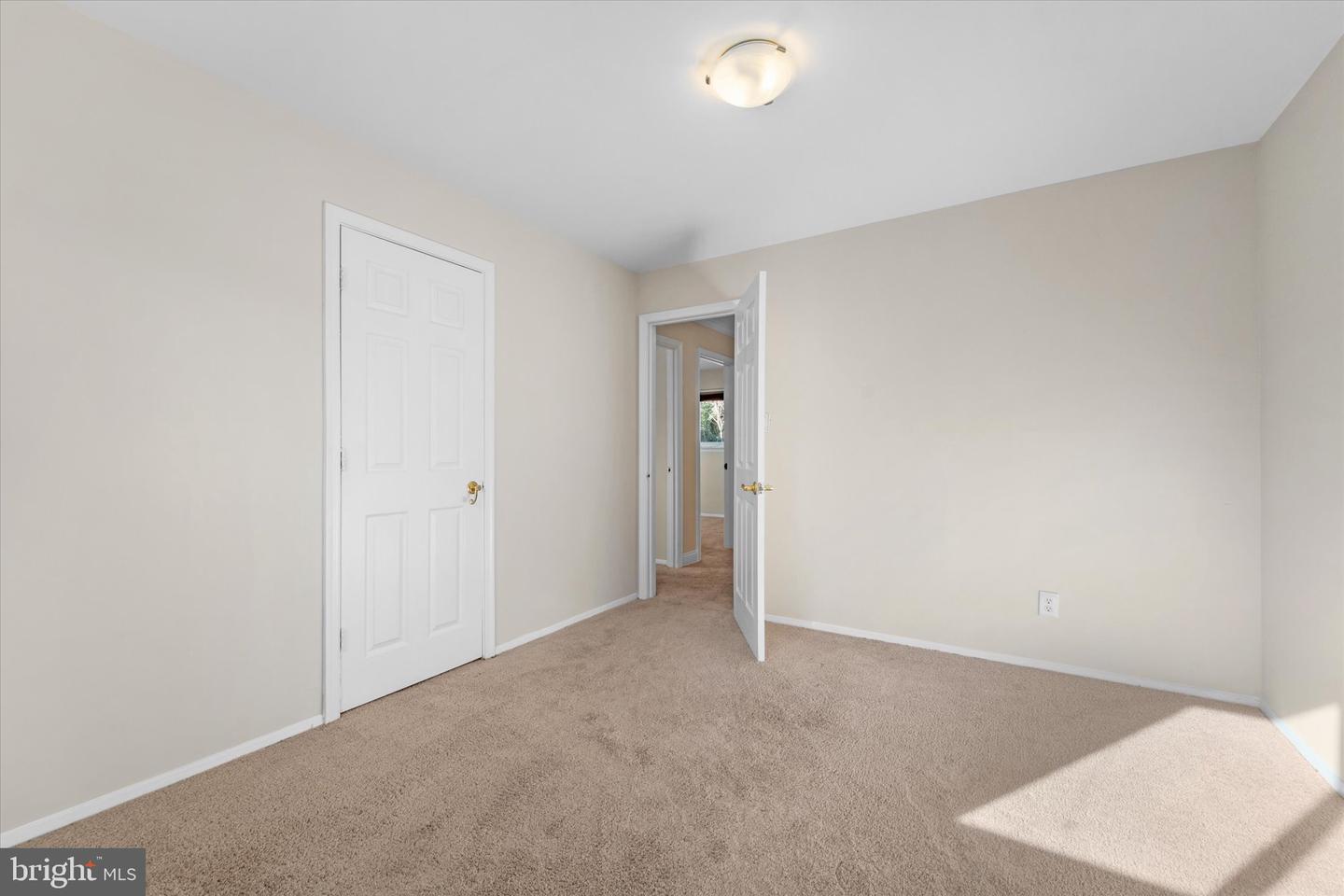 7415 GARY ST, SPRINGFIELD, Virginia 22150, 3 Bedrooms Bedrooms, ,2 BathroomsBathrooms,Residential,For sale,7415 GARY ST,VAFX2283612 MLS # VAFX2283612