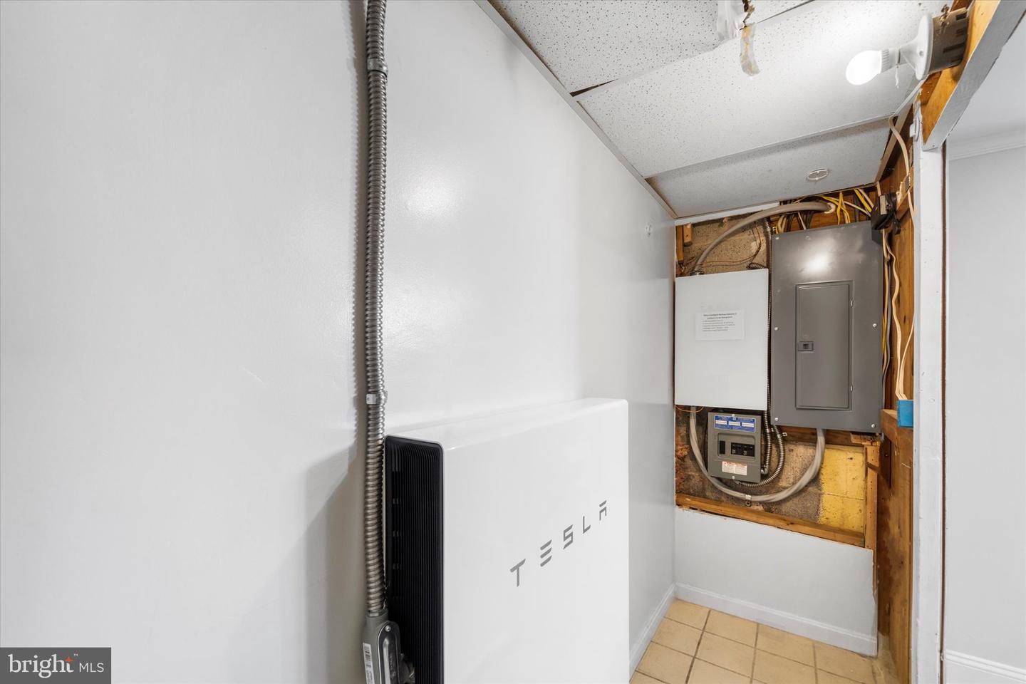 7415 GARY ST, SPRINGFIELD, Virginia 22150, 3 Bedrooms Bedrooms, ,2 BathroomsBathrooms,Residential,For sale,7415 GARY ST,VAFX2283612 MLS # VAFX2283612