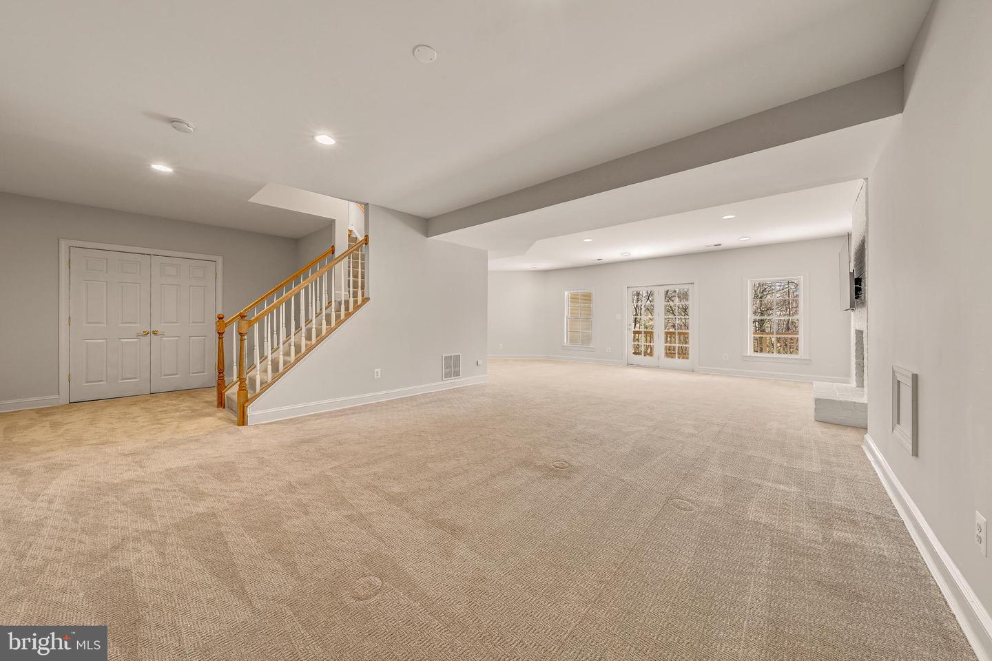 1609 BROOKSIDE RD, MCLEAN, Virginia 22101, 6 Bedrooms Bedrooms, ,4 BathroomsBathrooms,Residential,For sale,1609 BROOKSIDE RD,VAFX2283664 MLS # VAFX2283664