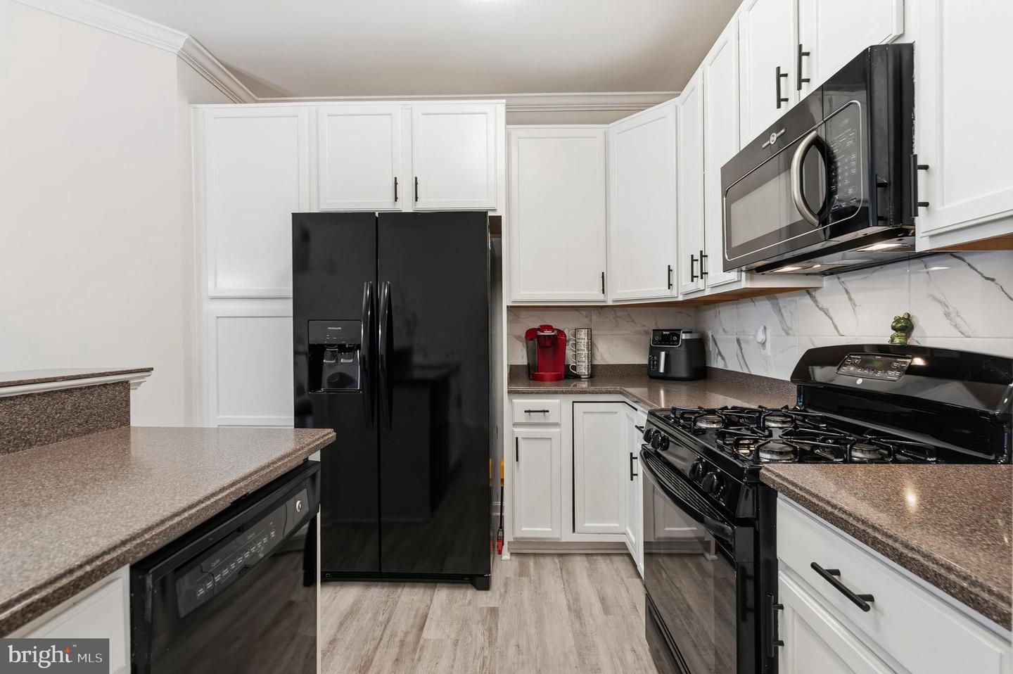 9557 CENTER ST, MANASSAS, Virginia 20110, 3 Bedrooms Bedrooms, ,2 BathroomsBathrooms,Residential,For sale,9557 CENTER ST,VAMN2009872 MLS # VAMN2009872