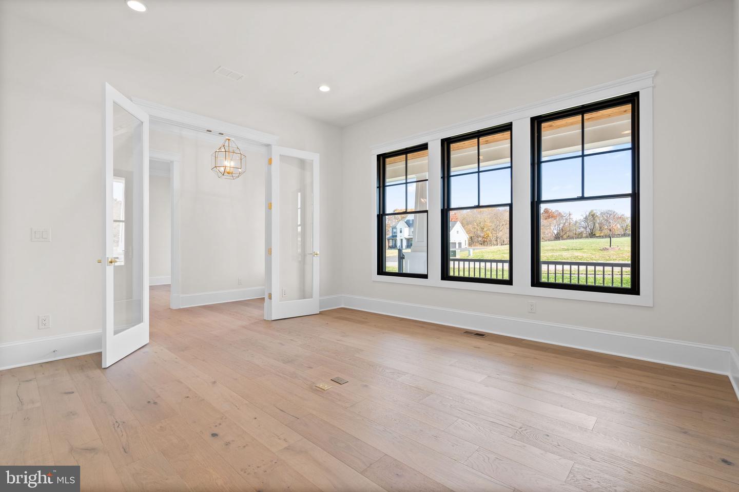 14611 HUBER PL, WATERFORD, Virginia 20197, 5 Bedrooms Bedrooms, ,4 BathroomsBathrooms,Residential,For sale,14611 HUBER PL,VALO2113186 MLS # VALO2113186