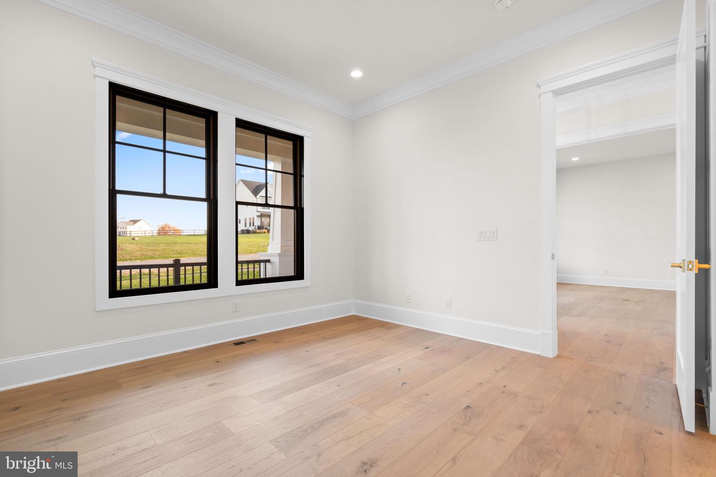 14611 HUBER PL, WATERFORD, Virginia 20197, 5 Bedrooms Bedrooms, ,4 BathroomsBathrooms,Residential,For sale,14611 HUBER PL,VALO2113186 MLS # VALO2113186