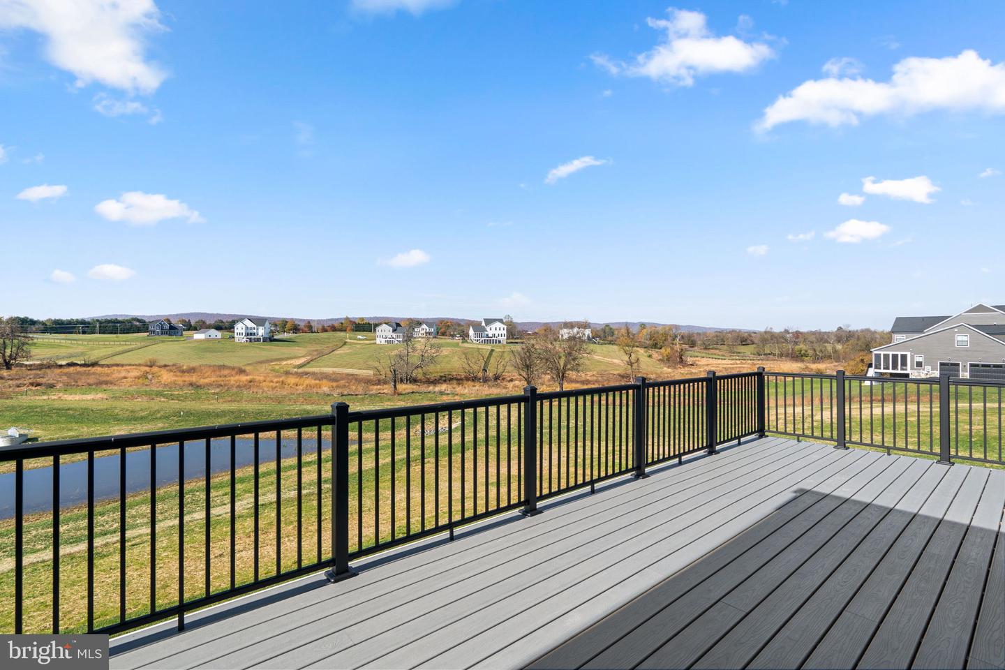 14611 HUBER PL, WATERFORD, Virginia 20197, 5 Bedrooms Bedrooms, ,4 BathroomsBathrooms,Residential,For sale,14611 HUBER PL,VALO2113186 MLS # VALO2113186