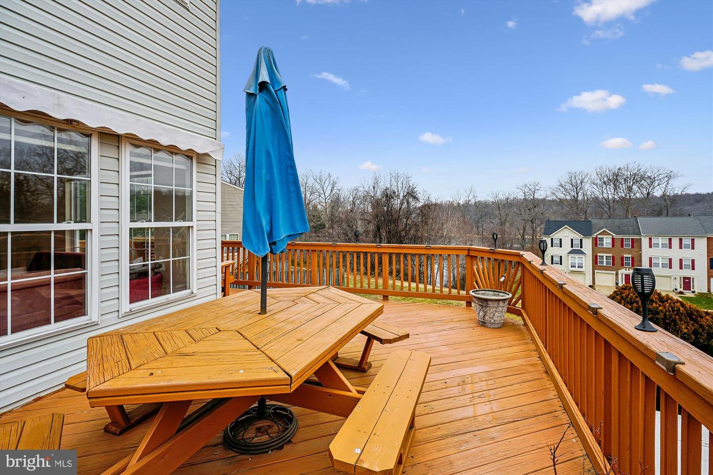 11741 BARROWS LN, WOODBRIDGE, Virginia 22192, 4 Bedrooms Bedrooms, 8 Rooms Rooms,3 BathroomsBathrooms,Residential,For sale,11741 BARROWS LN,VAPW2109798 MLS # VAPW2109798