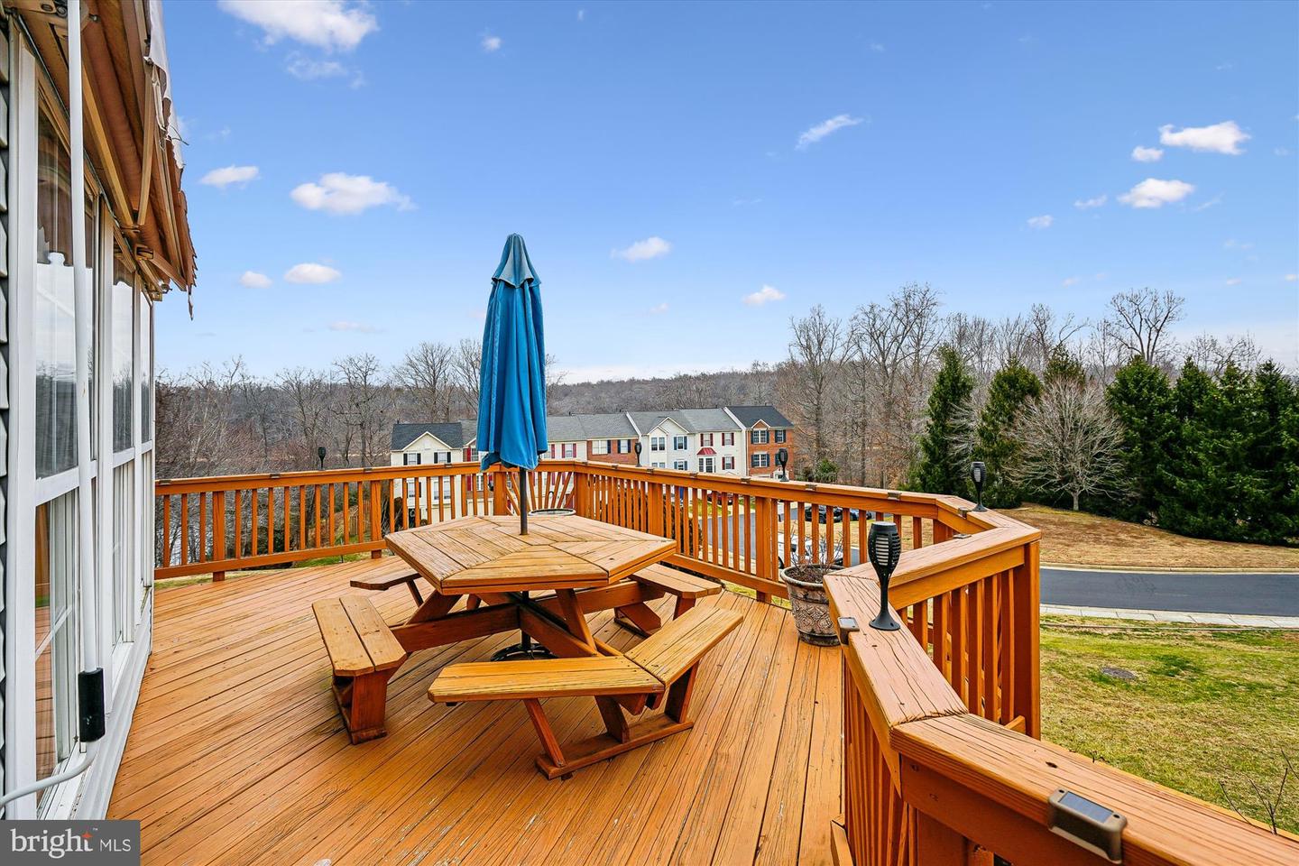 11741 BARROWS LN, WOODBRIDGE, Virginia 22192, 4 Bedrooms Bedrooms, 8 Rooms Rooms,3 BathroomsBathrooms,Residential,For sale,11741 BARROWS LN,VAPW2109798 MLS # VAPW2109798