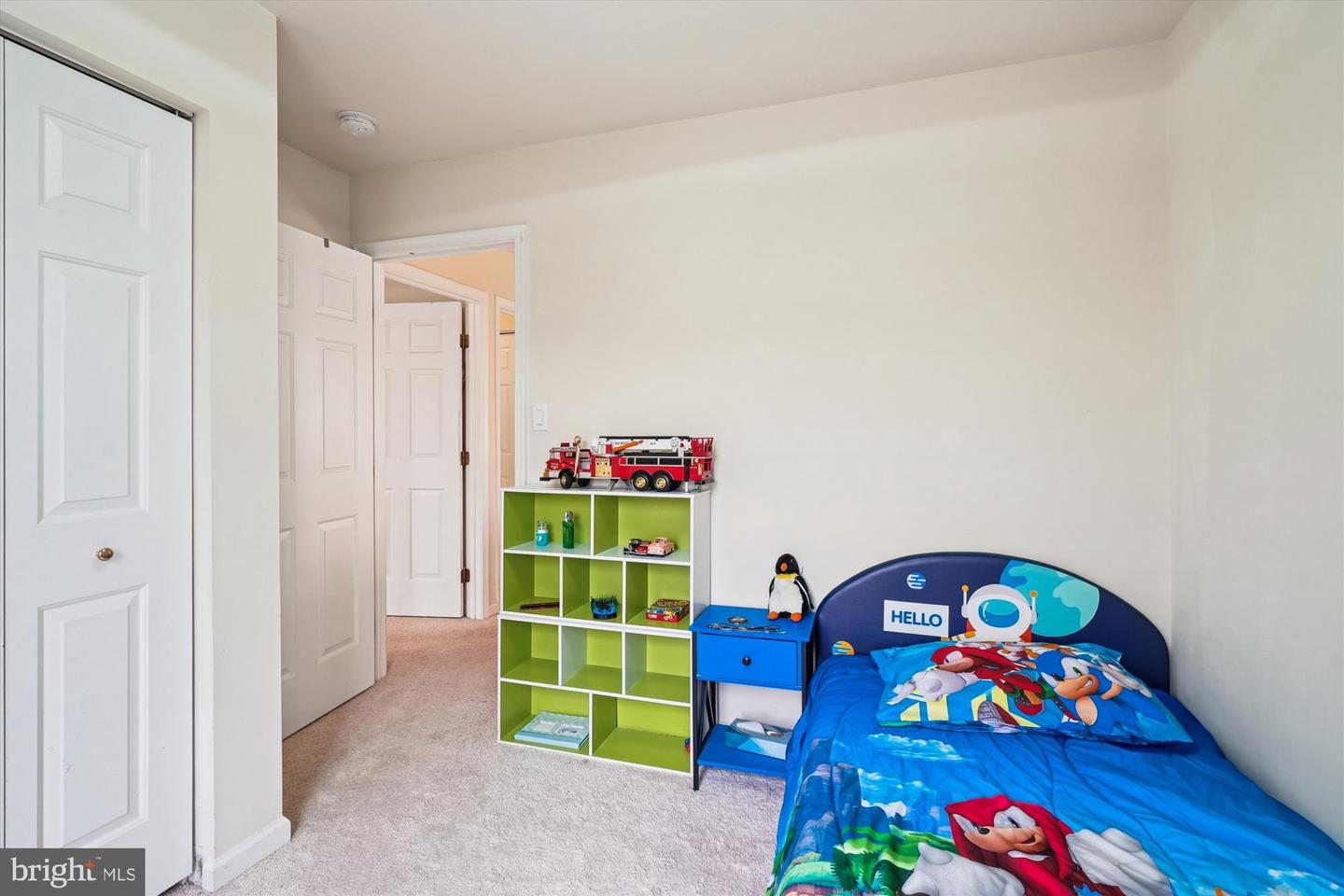 11741 BARROWS LN, WOODBRIDGE, Virginia 22192, 4 Bedrooms Bedrooms, 8 Rooms Rooms,3 BathroomsBathrooms,Residential,For sale,11741 BARROWS LN,VAPW2109798 MLS # VAPW2109798