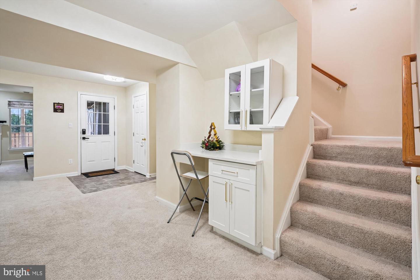 11741 BARROWS LN, WOODBRIDGE, Virginia 22192, 4 Bedrooms Bedrooms, 8 Rooms Rooms,3 BathroomsBathrooms,Residential,For sale,11741 BARROWS LN,VAPW2109798 MLS # VAPW2109798