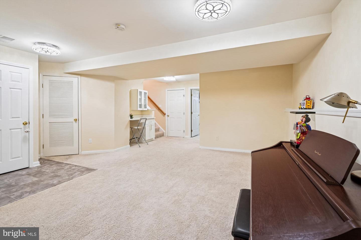 11741 BARROWS LN, WOODBRIDGE, Virginia 22192, 4 Bedrooms Bedrooms, 8 Rooms Rooms,3 BathroomsBathrooms,Residential,For sale,11741 BARROWS LN,VAPW2109798 MLS # VAPW2109798