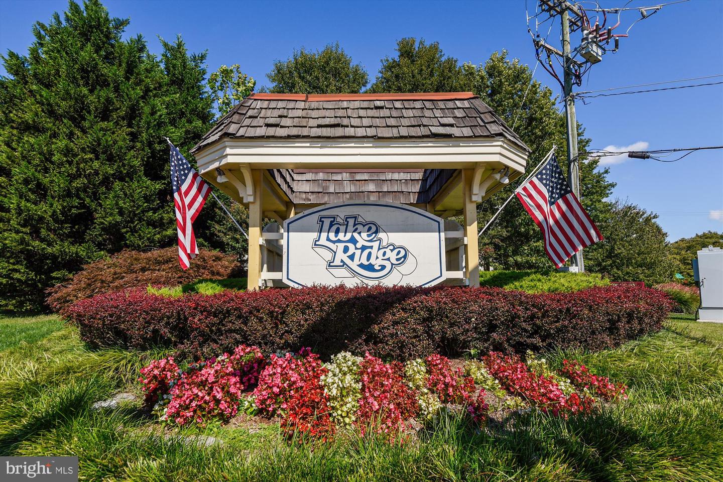 11741 BARROWS LN, WOODBRIDGE, Virginia 22192, 4 Bedrooms Bedrooms, 8 Rooms Rooms,3 BathroomsBathrooms,Residential,For sale,11741 BARROWS LN,VAPW2109798 MLS # VAPW2109798