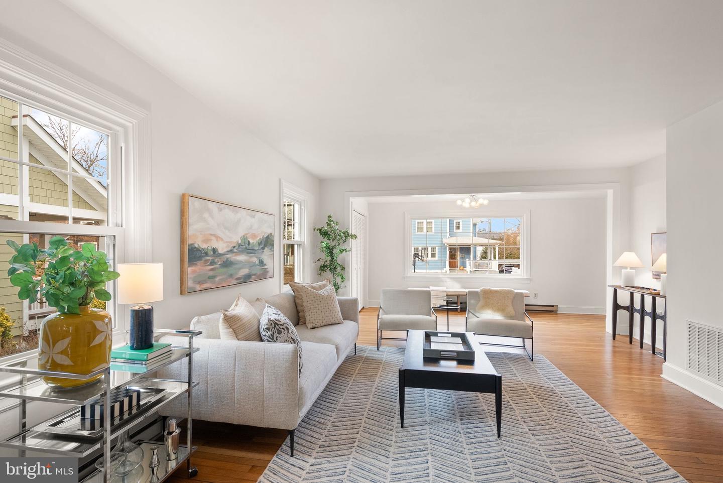 724 25TH ST S, ARLINGTON, Virginia 22202, 4 Bedrooms Bedrooms, ,2 BathroomsBathrooms,Residential,For sale,724 25TH ST S,VAAR2067238 MLS # VAAR2067238