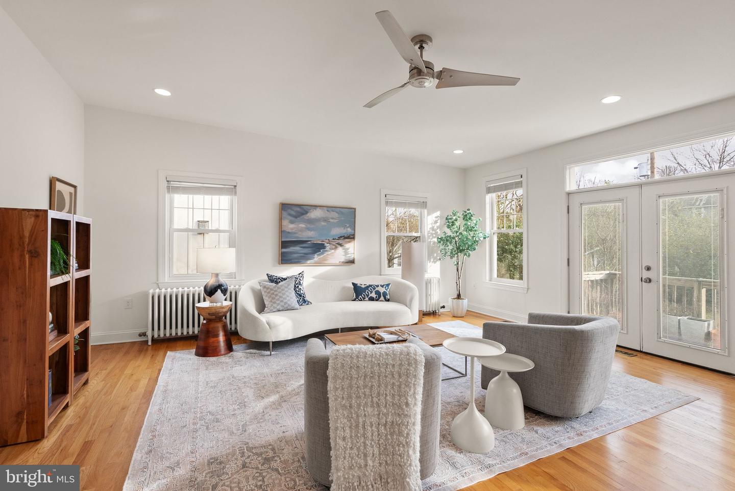 724 25TH ST S, ARLINGTON, Virginia 22202, 4 Bedrooms Bedrooms, ,2 BathroomsBathrooms,Residential,For sale,724 25TH ST S,VAAR2067238 MLS # VAAR2067238